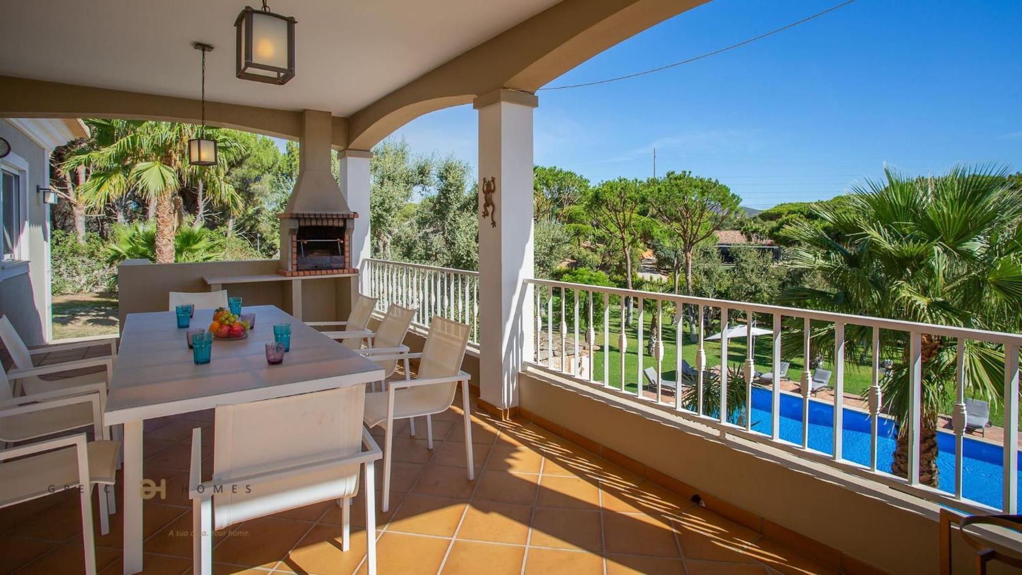 Luxuosa Moradia V5 Em Quarteira - Greice Homes Экстерьер фото